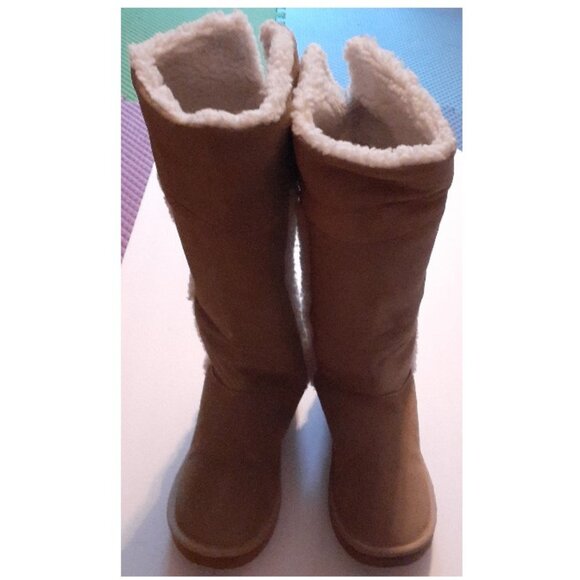 Lightweight Genuine Suede Pull On Flat Heel Snow Boots - Picture 2 of 3